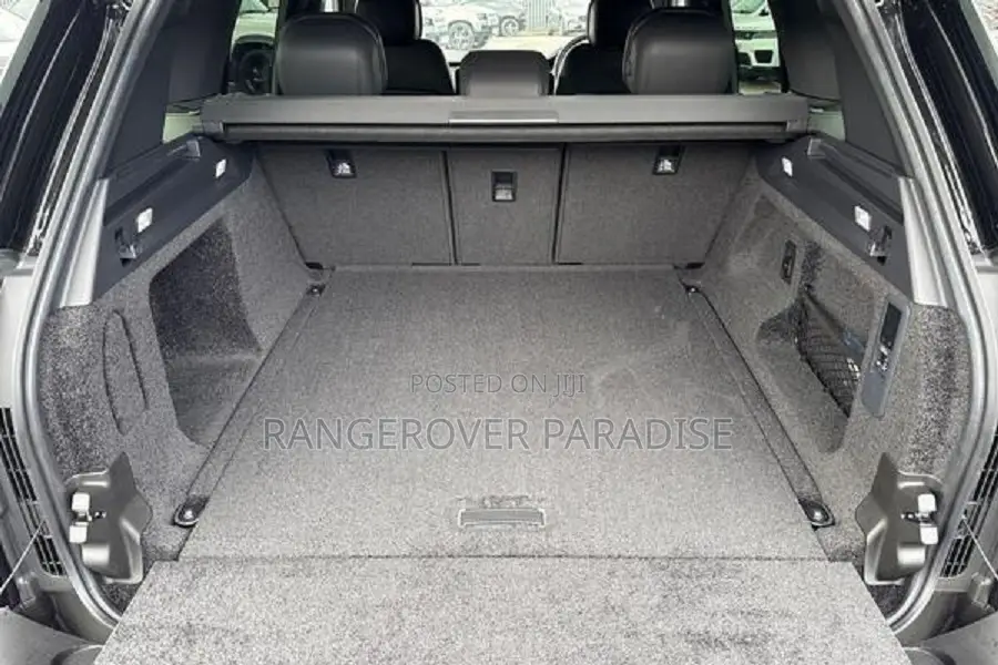 New Land Rover Range Rover 2026 Black
