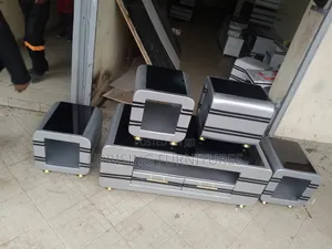 Coffee Table Gray + 4 Stools