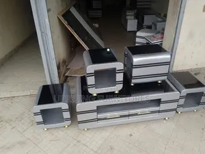 Coffee Table Gray + 4 Stools