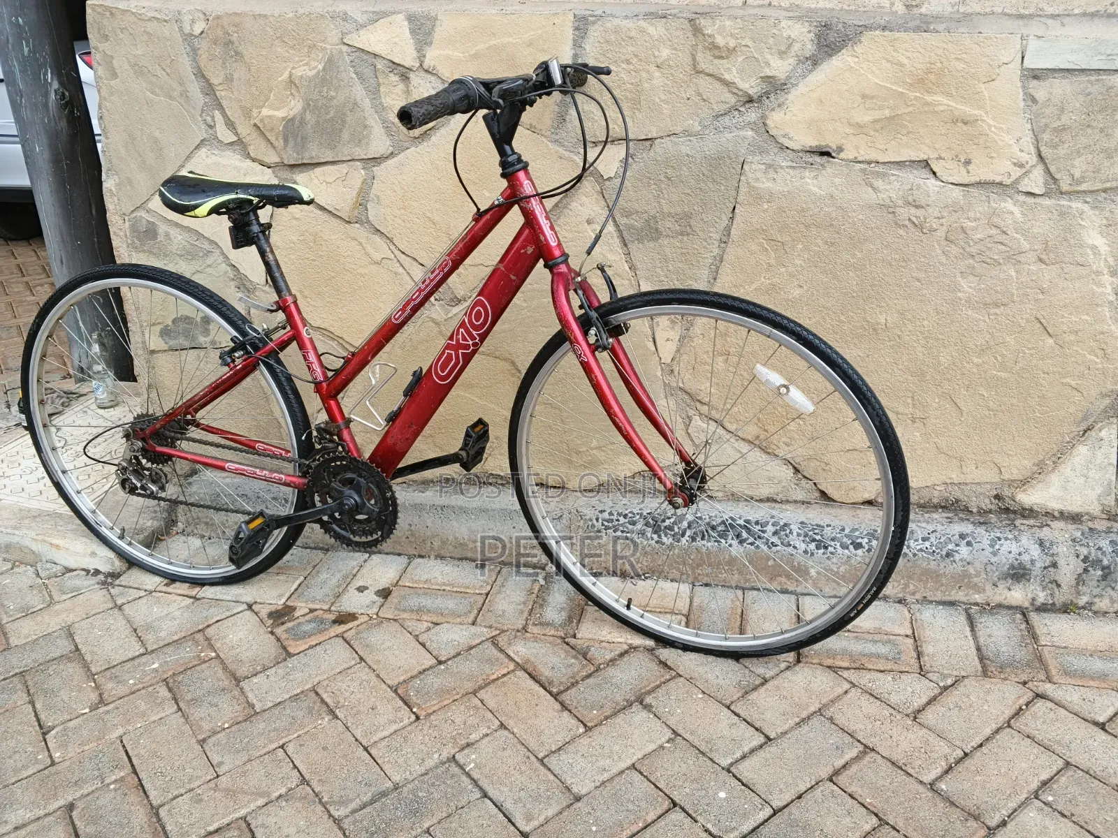 Bicycle - Ex Uk Size 28 Road Bike