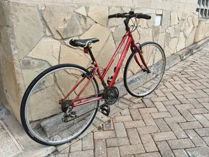 Bicycle - Ex Uk Size 28 Road Bike