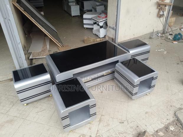 Modern Living Room Coffee Table With Stools
