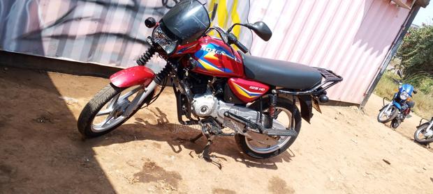 Bajaj Boxer 125 2025 Red - thumbnail 8