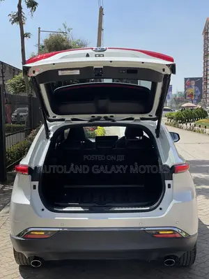 Toyota Harrier 2020 White