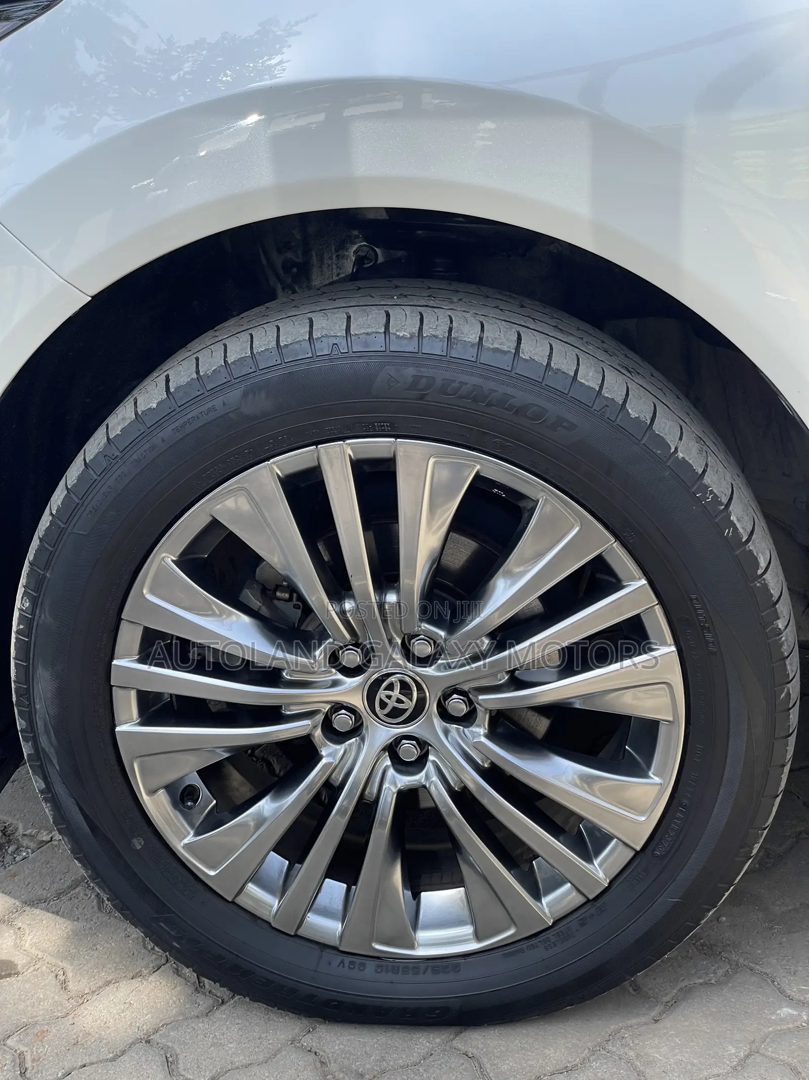 Toyota Harrier 2020 White