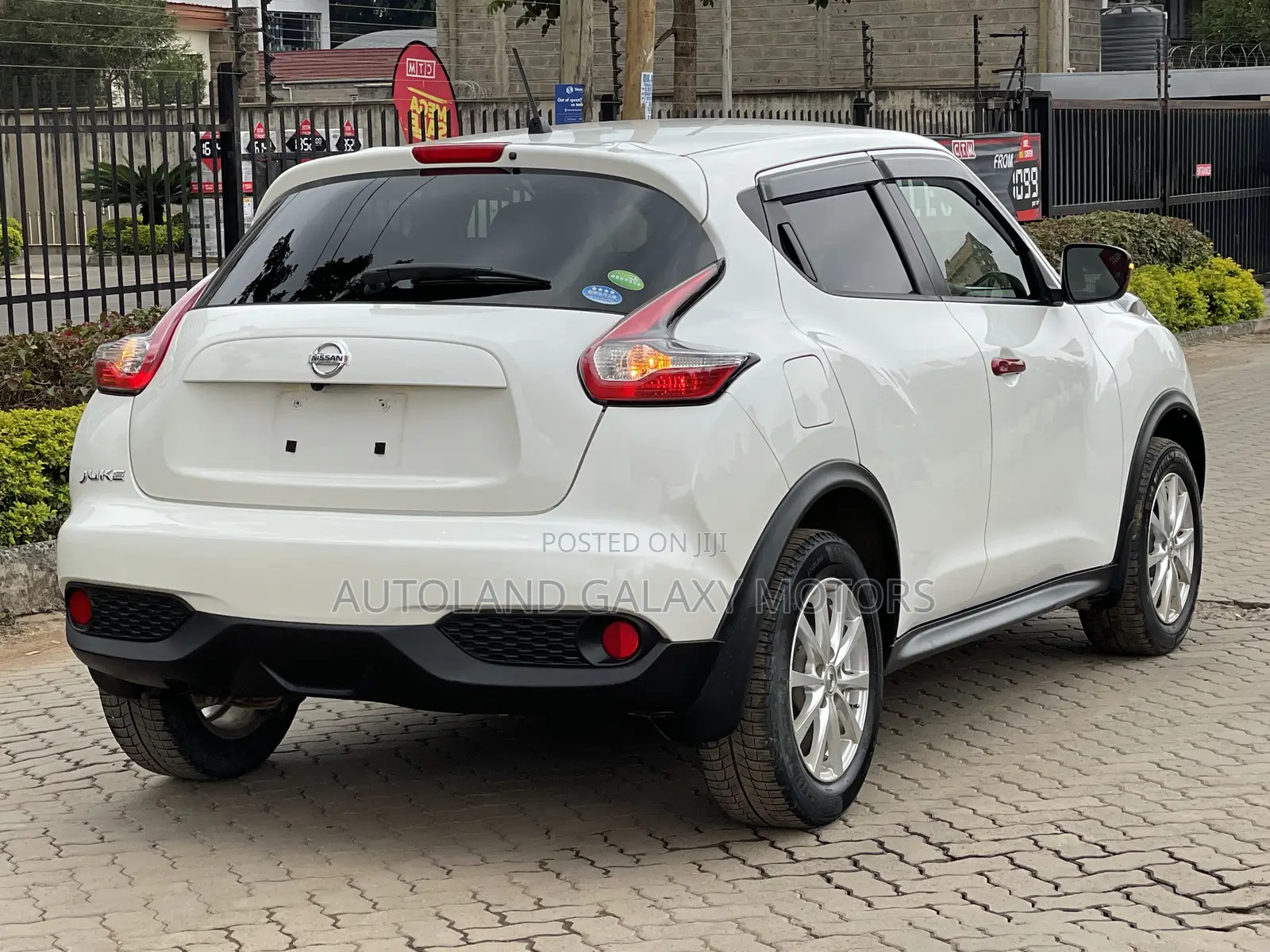 Nissan Juke 2019 White