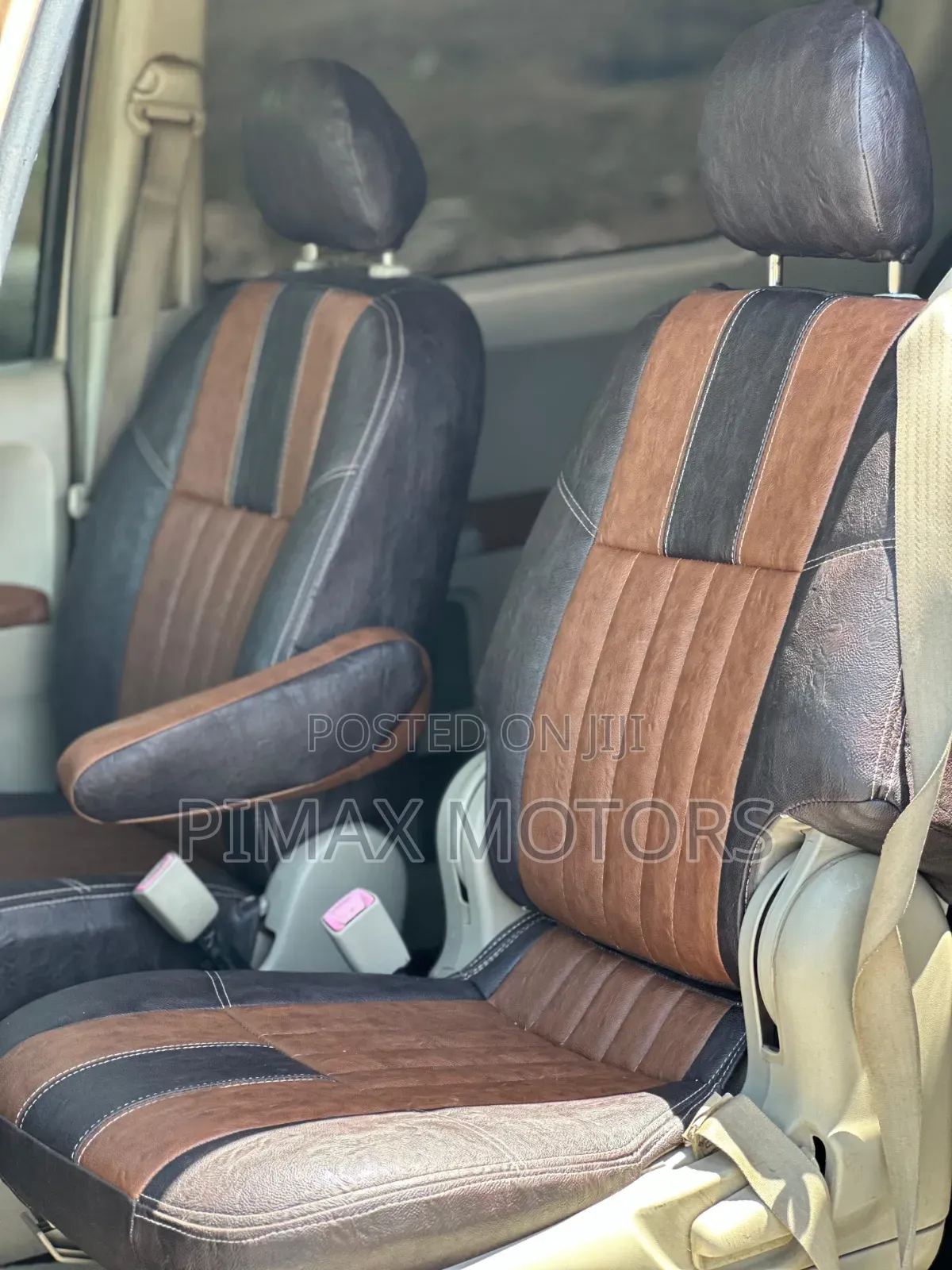 Toyota Porte 2013 Beige