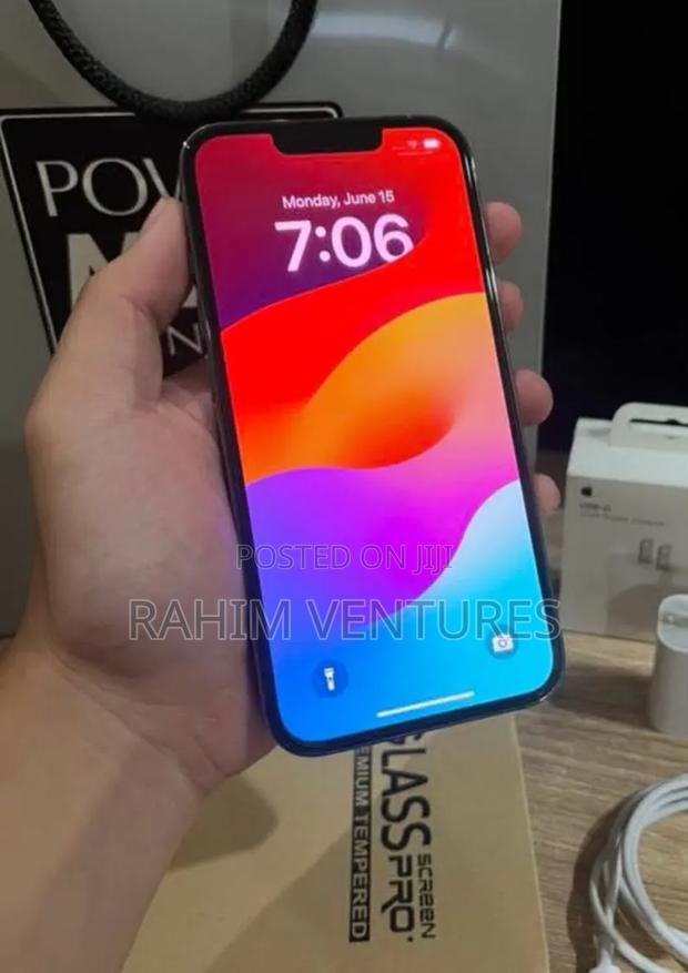 Apple iPhone 13 Pro 256 GB Gray - thumbnail 2