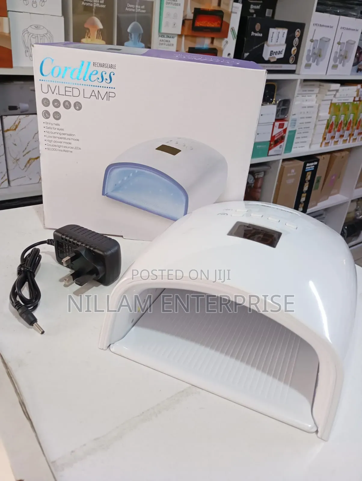 *Rechargeable Professional Nail Lamp*