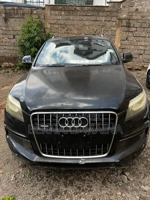 Audi Q7 2012 Black