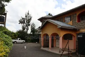 5bdrm Maisonette in Kitengela for sale