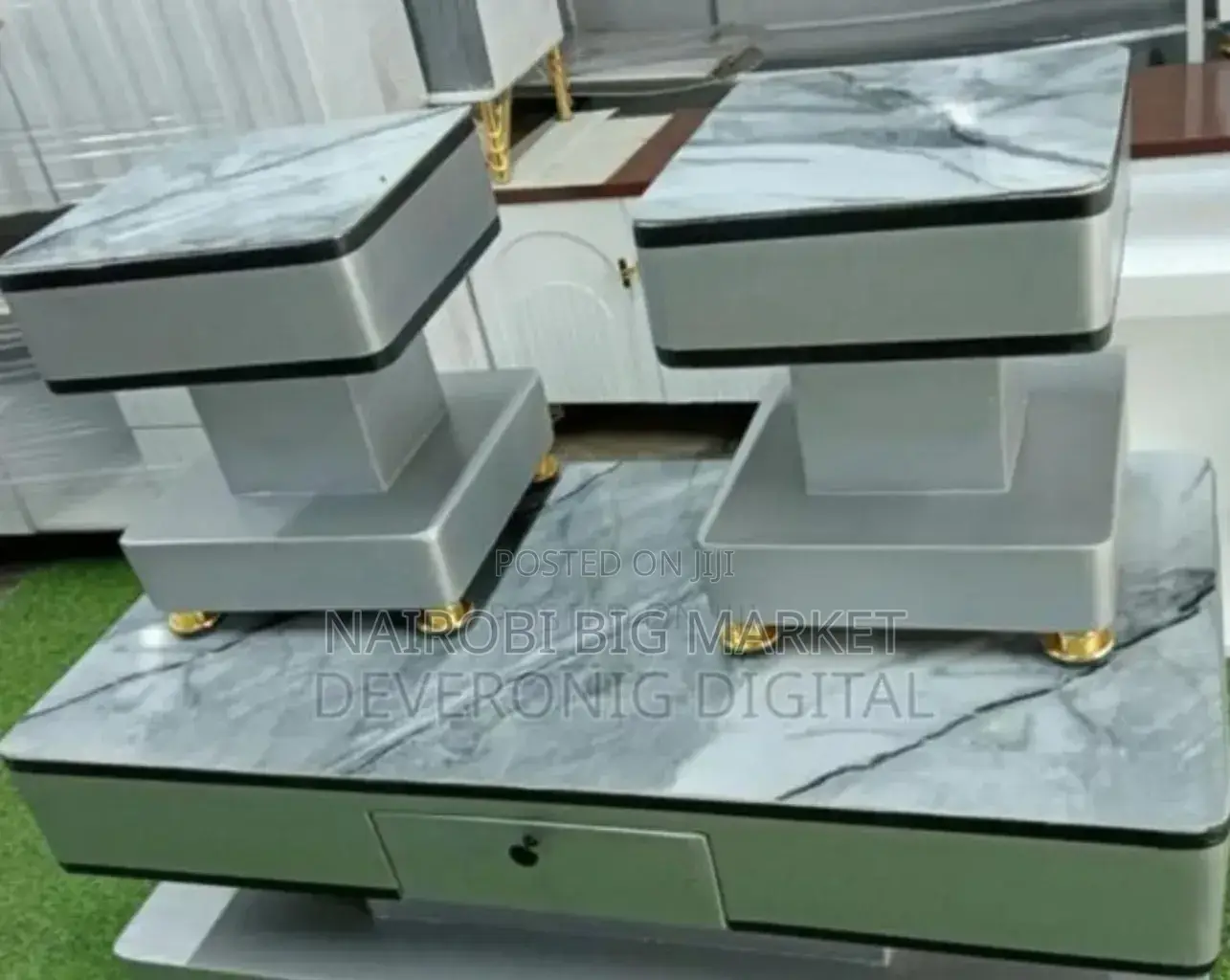 Coffee Table With Two Stools