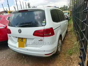 Volkswagen Sharan 2013 White