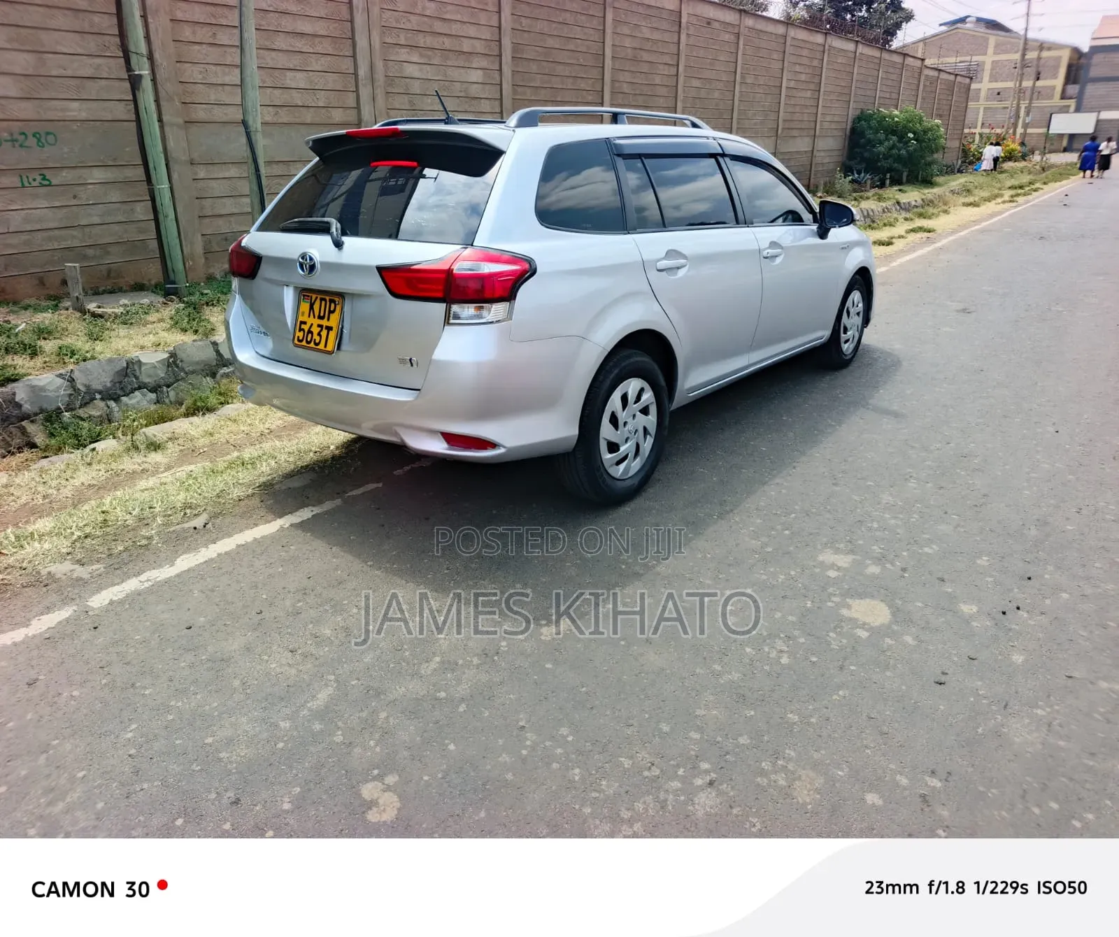 Toyota Corolla Fielder 2017 Silver