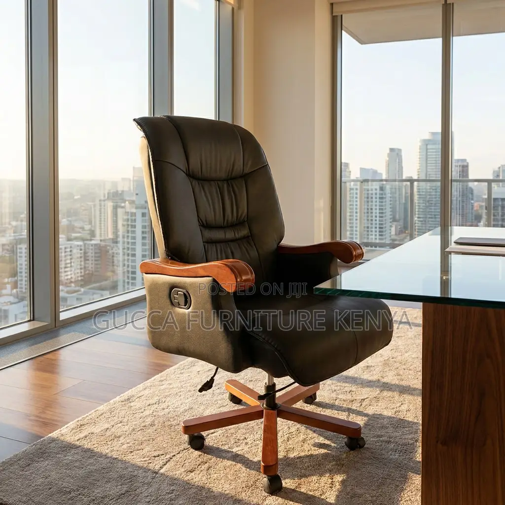 Director's Swivel Chair