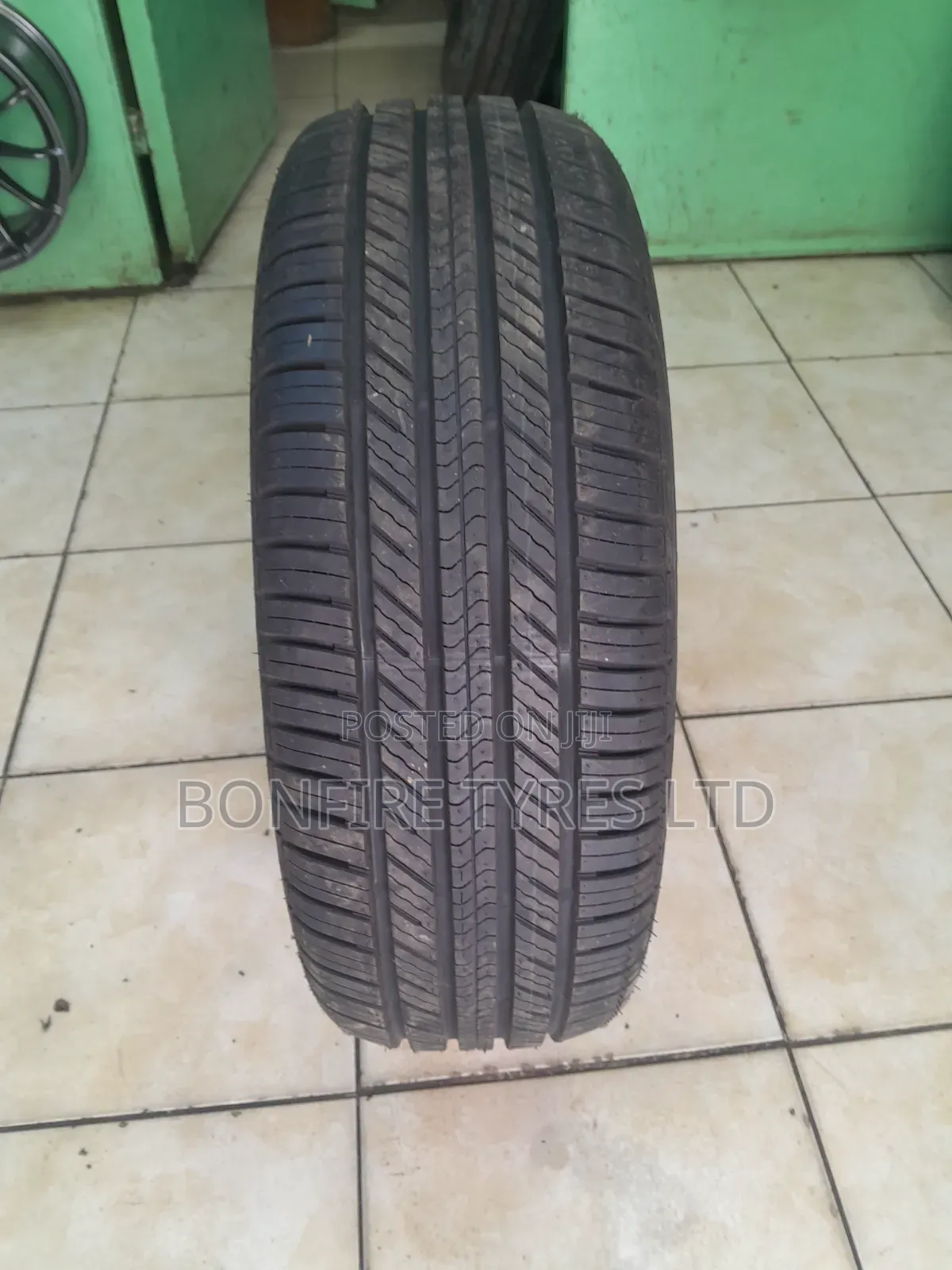 235/55r19 Double King