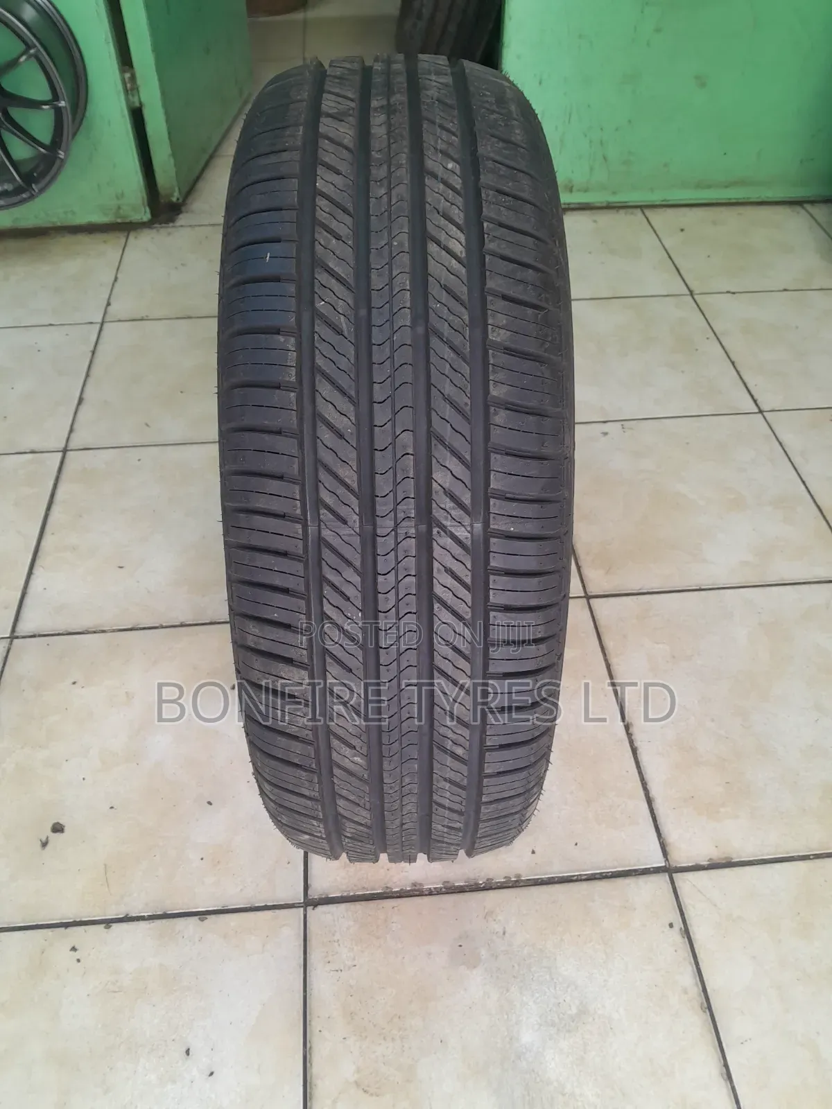 235/55r19 Double King