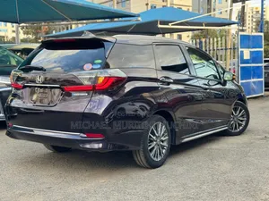 Honda Fit Shuttle 2019 Brown