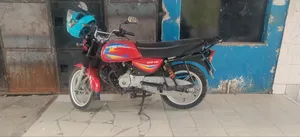 Bajaj Boxer X125 2023 Red