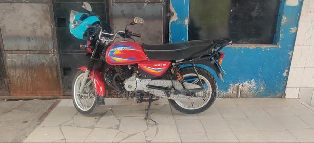 Bajaj Boxer X125 2023 Red - thumbnail 2