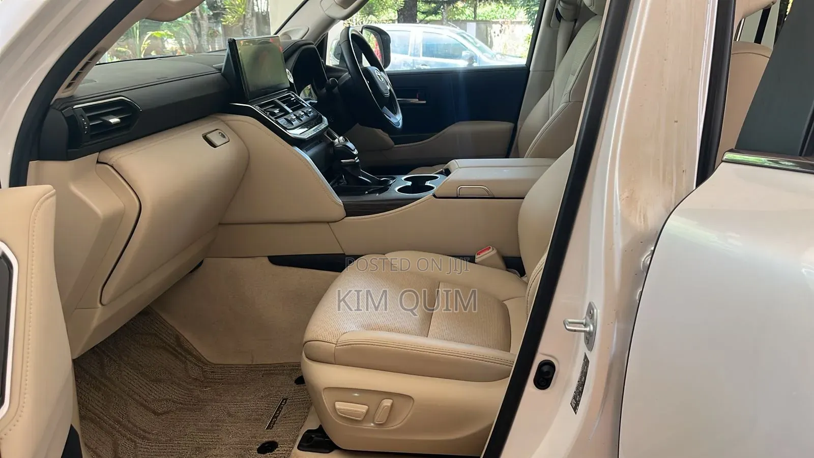 Toyota Land Cruiser 2023 White