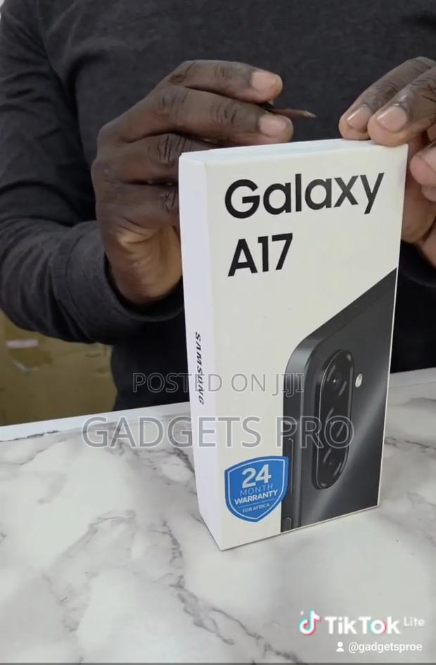 New Samsung Galaxy A17 256 GB Black