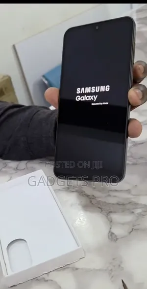 New Samsung Galaxy A17 256 GB Black