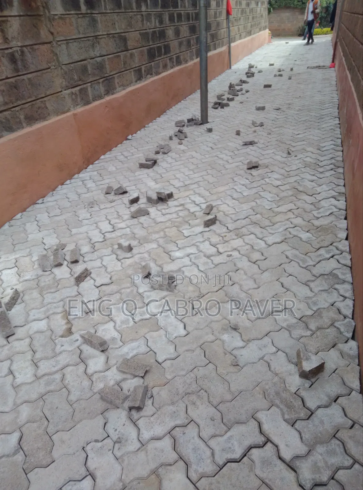 Professional Cabro Fixing and Polishing Landscaping Services