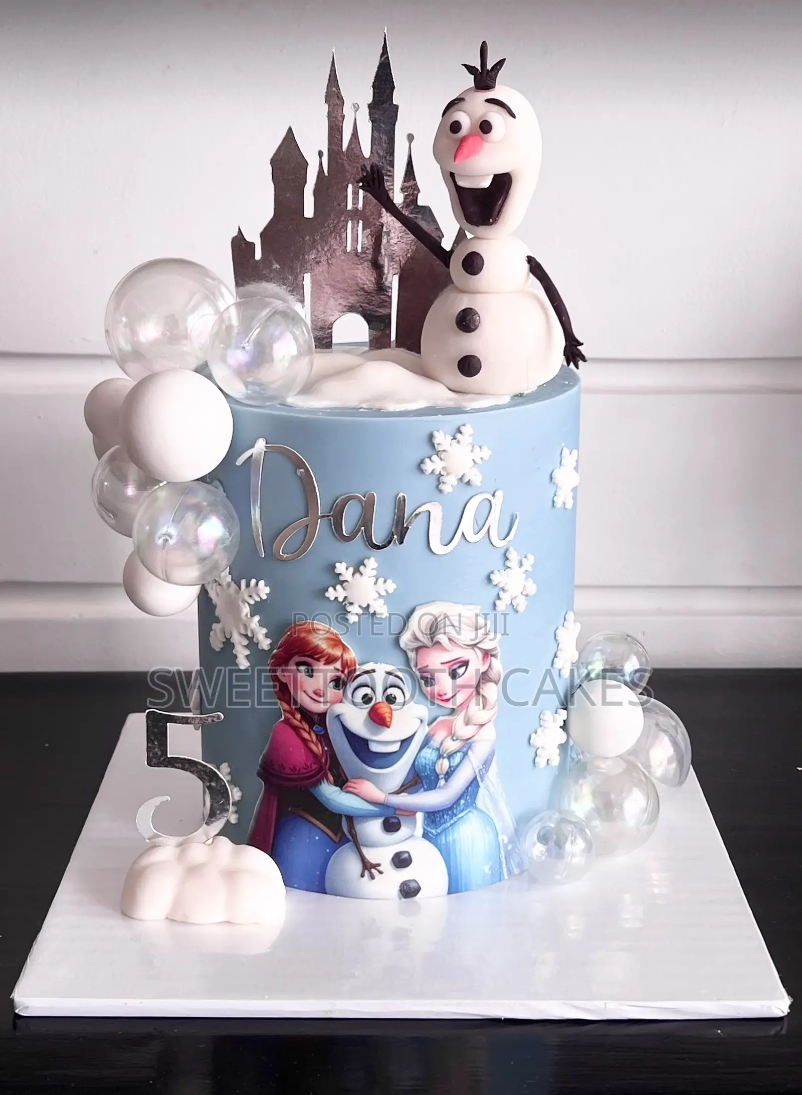 Sweettooth Cakes