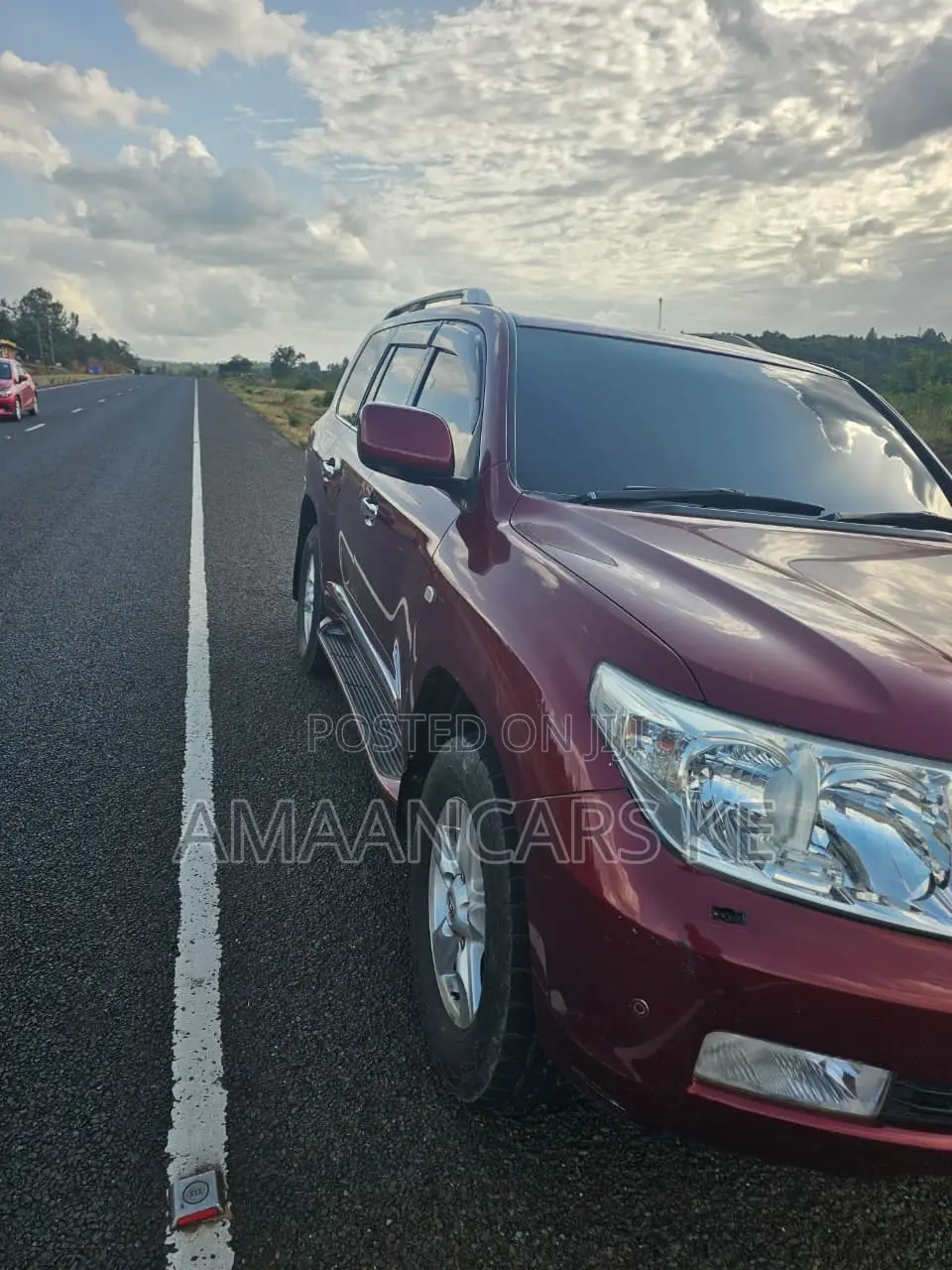 Toyota Land Cruiser 2010 Red