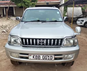Toyota Land Cruiser Prado 2000 Silver