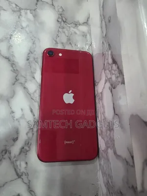 Apple iPhone SE 64 GB Red