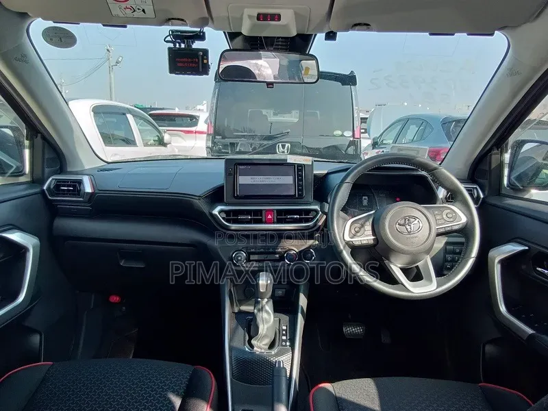 Toyota Raize 2020 Red