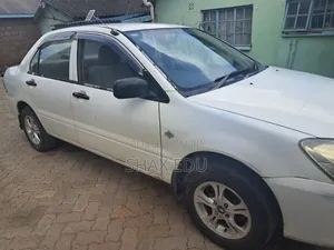 Mitsubishi Lancer Cedia 2006 White