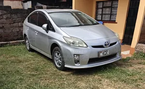 Toyota Prius 2011 Silver