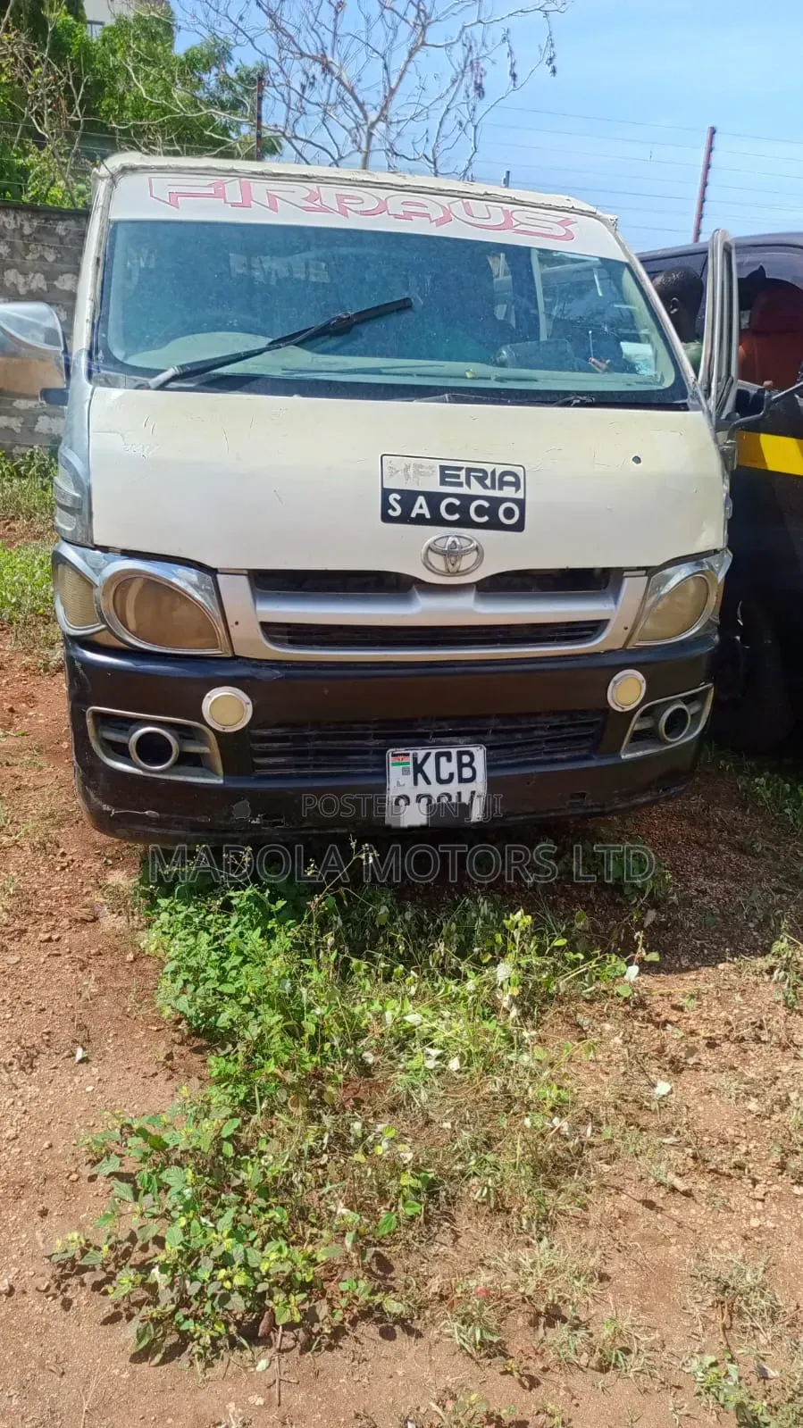 Toyota HiAce 2009 White
