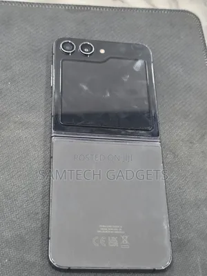 Samsung Galaxy Z Flip 5 256 GB Black