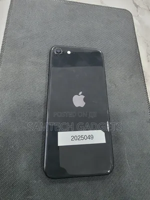 Apple iPhone SE (2020) 64 GB Black