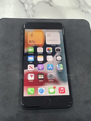 Apple iPhone 8 Plus 64 GB Black
