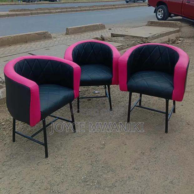 Salon Manicure Seats, Black and Pink  - thumbnail 2