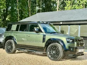 New Land Rover Defender 110 P400 S 2025 Green