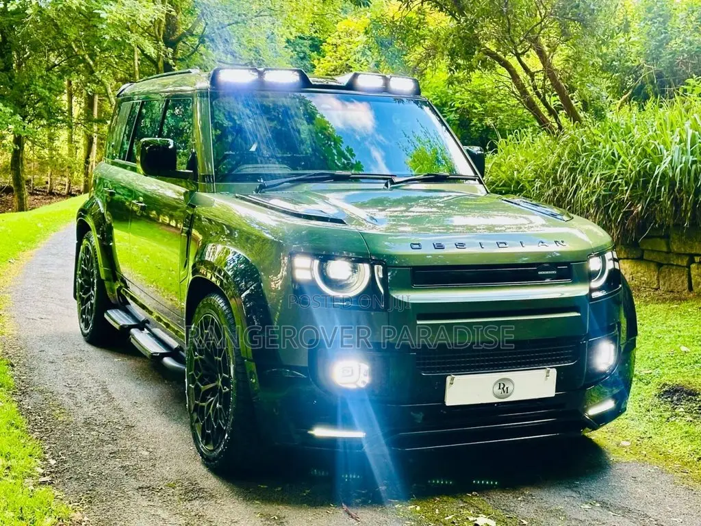 New Land Rover Defender 110 P400 S 2025 Green