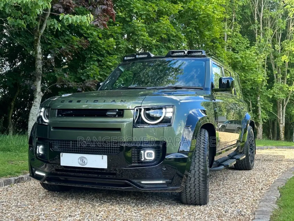 New Land Rover Defender 110 P400 S 2025 Green