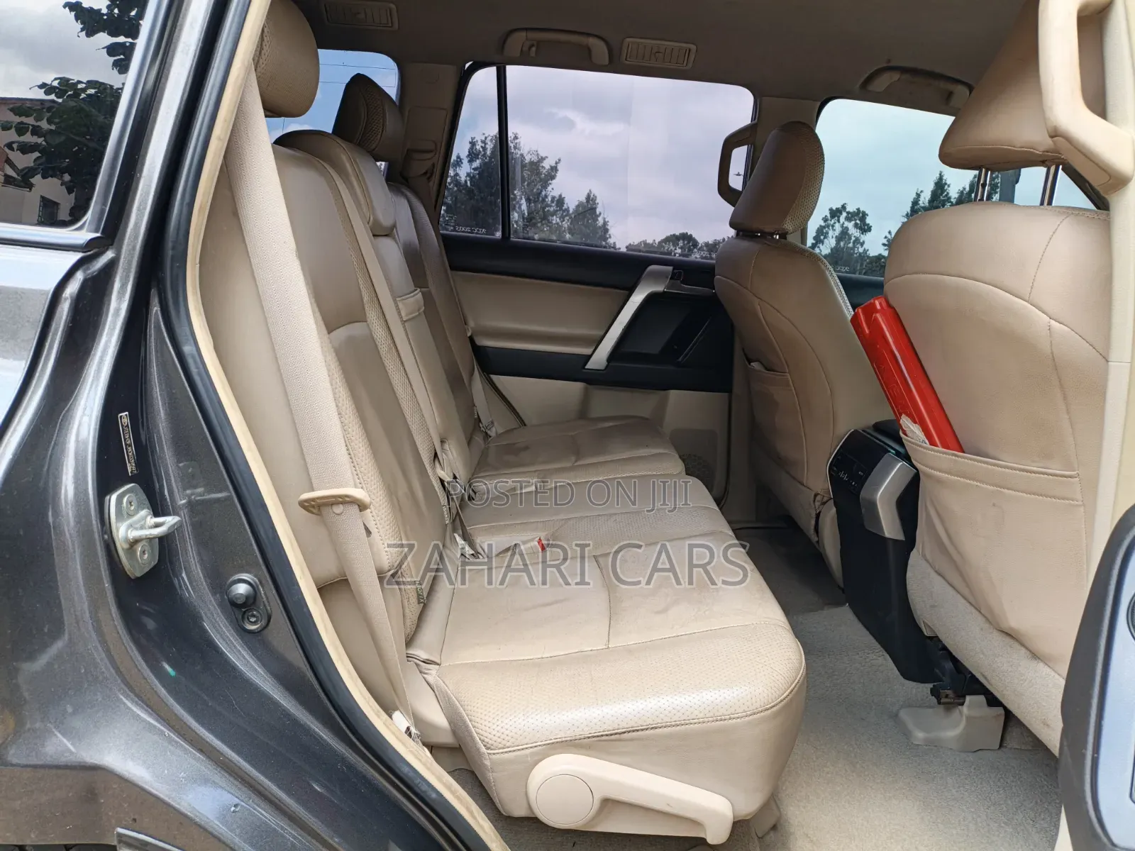 Toyota Land Cruiser Prado 2011 Gray