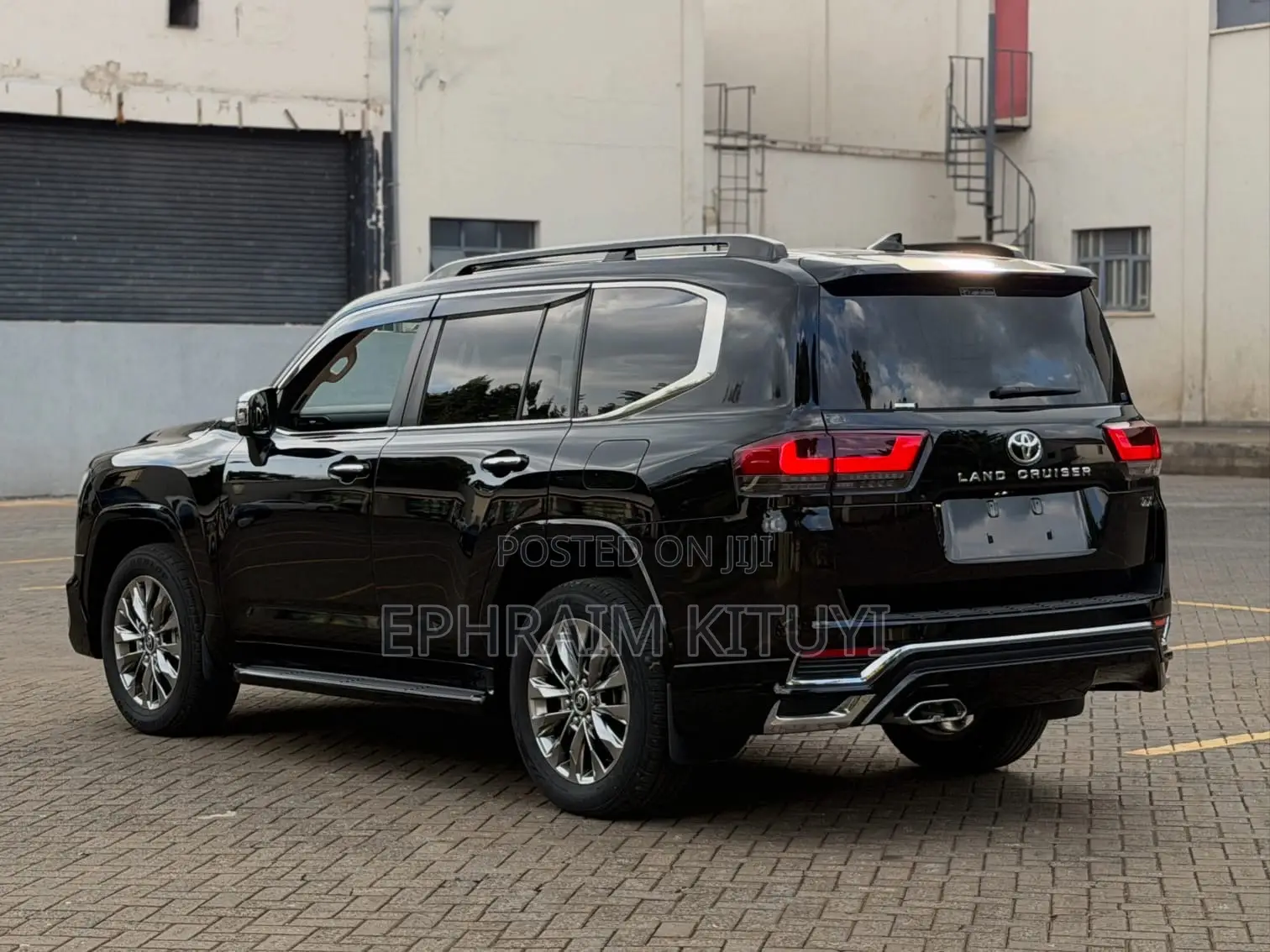 Toyota Land Cruiser 2023 Black