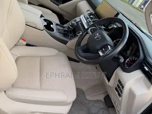 Toyota Land Cruiser 2023 Black