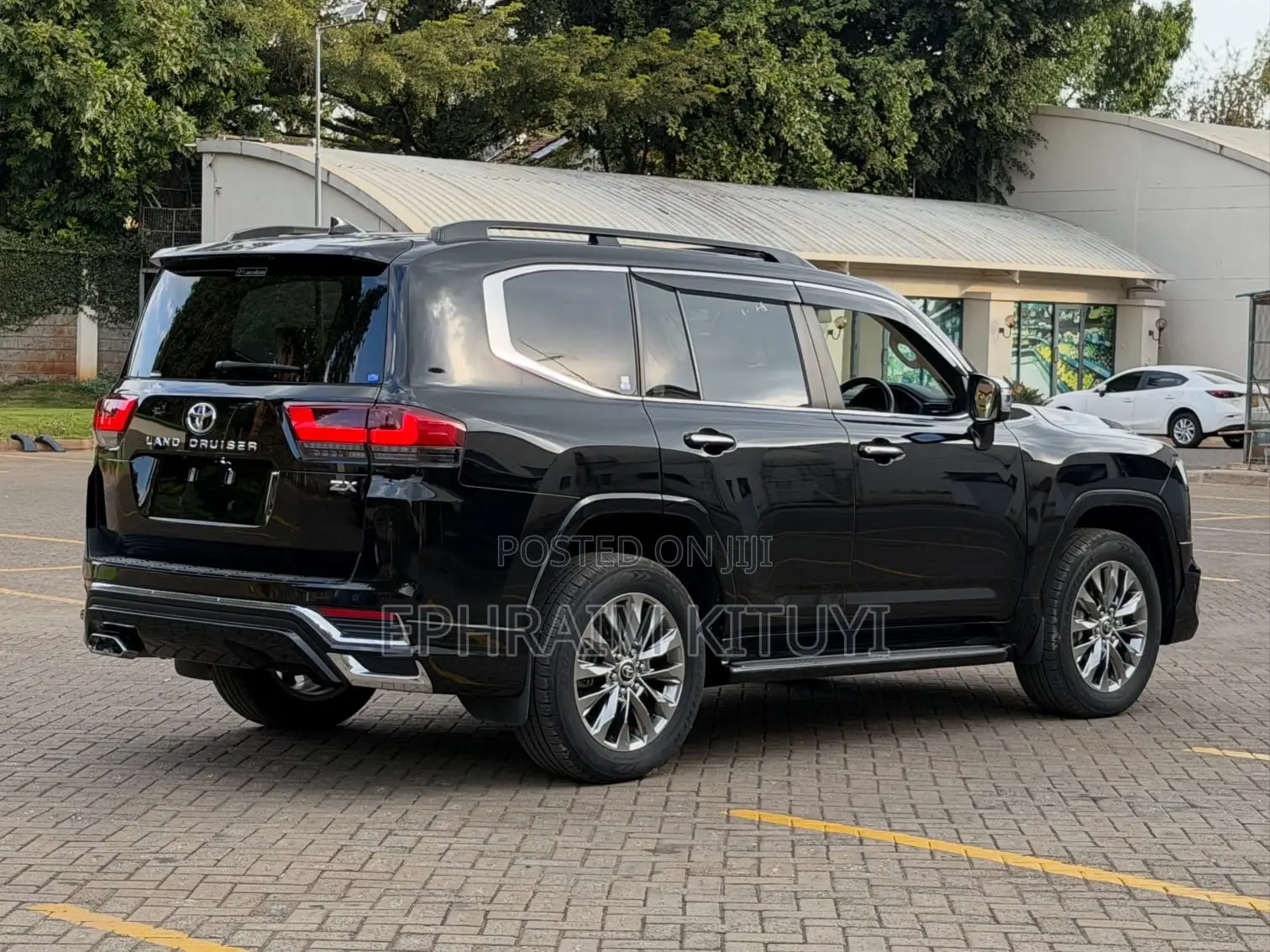 Toyota Land Cruiser 2023 Black