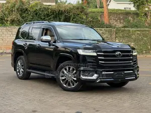 Toyota Land Cruiser 2023 Black