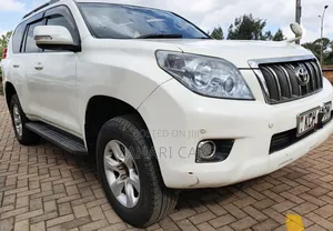 Toyota Land Cruiser Prado 2009 White