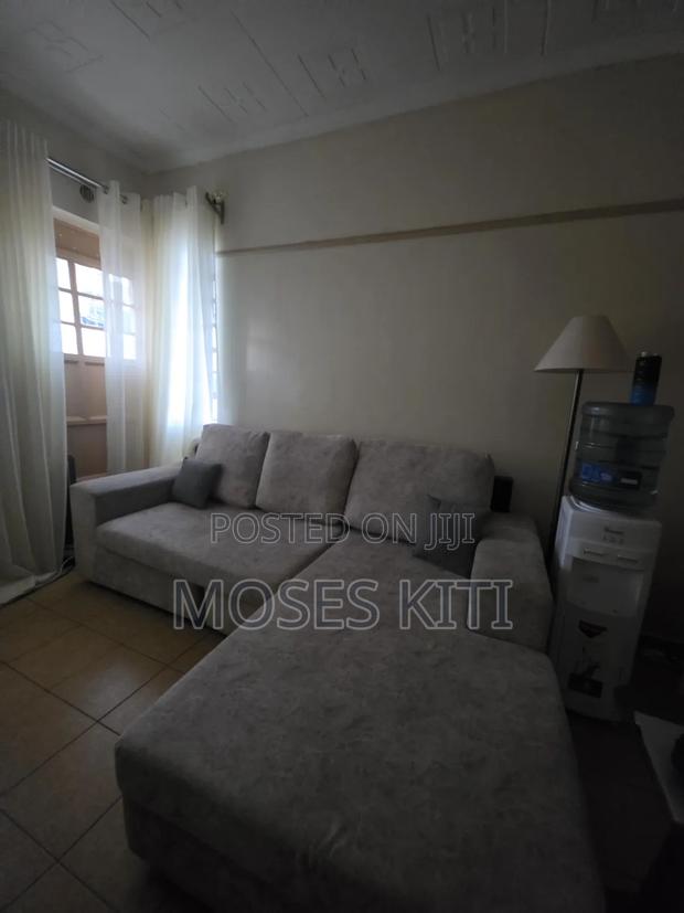 L-Shaped Sofa - thumbnail 3